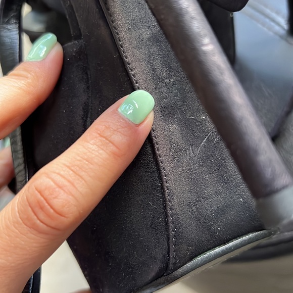 Giuseppe Zanotti - Picture 12 of 16